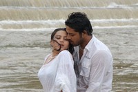 Idhayam Thiraiarangam Spicy Pics